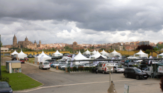 Campo de tiro y deporte, feria del concesionario